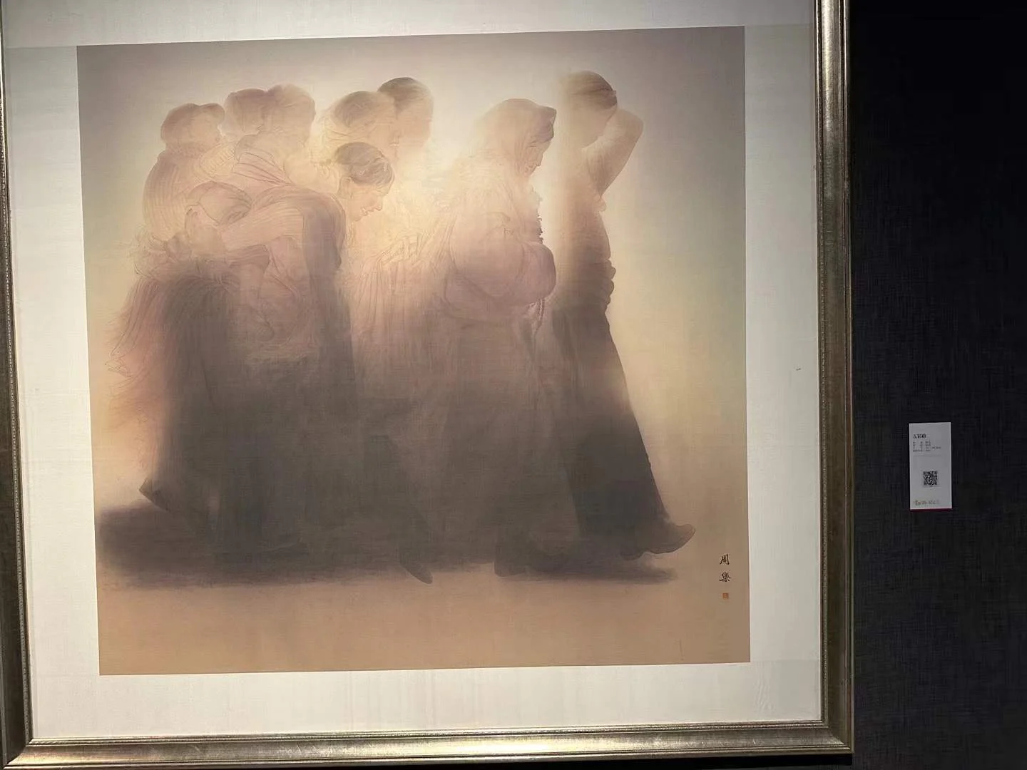 美术馆的大部分作品以反映时代主题为主,且主要以人文(小人...的配图 6